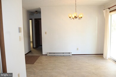 233 Wakefield Rd, Hagerstown, MD 21740 - photo 5