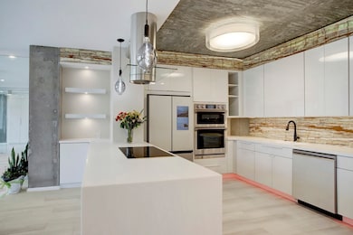 The Greenway unit 15L, Houston, TX 77046 - photo 3