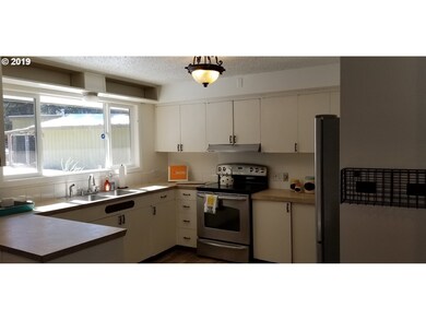 41170 McCully Mountain Rd, Stayton, OR 97383 - photo 7