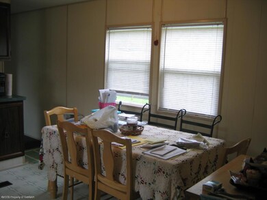 126 Misty Ln, Drums, PA 18222 - photo 3