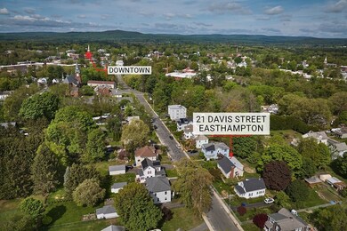 21 Davis St, Easthampton, MA 01027 - photo 2