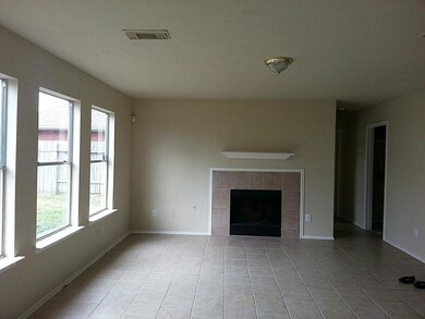 6719 Lower Arrow Dr, Houston, TX 77086 - photo 4