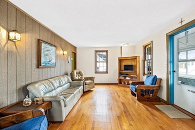 33 Farragut Rd, Marshfield, MA 02050 - photo 5