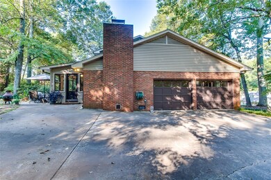 215 Cumberland Way, Anderson, SC 29621 - photo 4