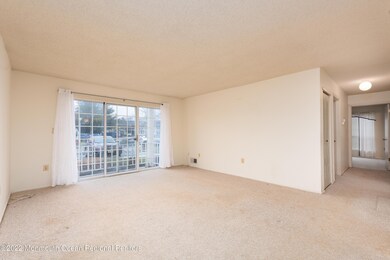 57 Players Cir, Tinton Falls, NJ 07724 - photo 3