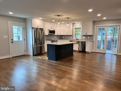 210 Point Ln, Solomons, MD 20688 - photo 5