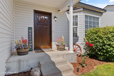 2275NMethowCt-EXTERIOR (10)