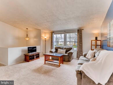 9478 Latchkey Row, Columbia, MD 21045 - photo 5