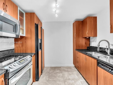 Venture At Aventura East unit 822, Aventura, FL 33180 - photo 4