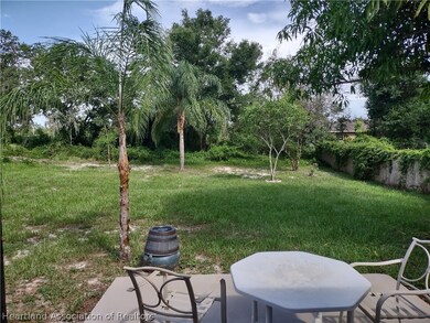 1027 Doral Ave, Lake Placid, FL 33852 - photo 2
