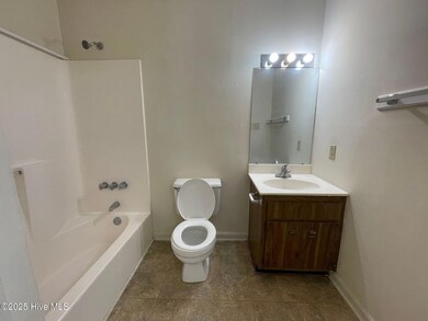 211 Appaloosa Dr, Jacksonville, NC 28540 - photo 5