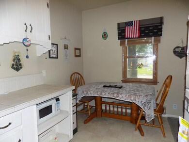 Eat in Kitchen