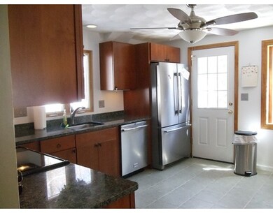 14 Boardman St, Haverhill, MA 01830 - photo 4