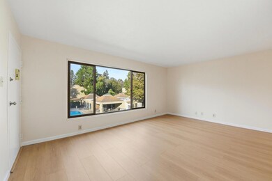 460 Auburn Way unit 5, San Jose, CA 95129 - photo 4