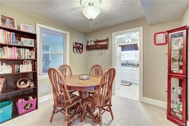 Formal Dining