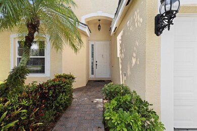 154 Berenger Walk, Royal Palm Beach, FL 33414 - photo 4
