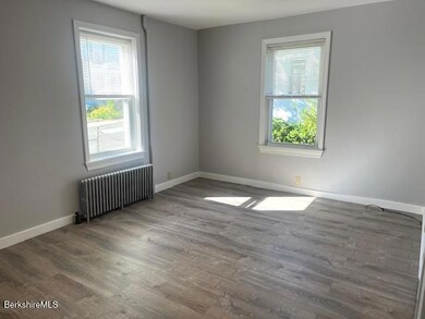 15 Atlantic Ave, Pittsfield, MA 01201 - photo 4