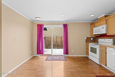 213 Nugget St-8