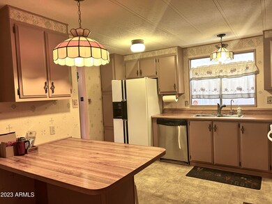 2605 S Tomahawk Rd unit 281, Apache Junction, AZ 85119 - photo 3