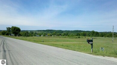 0 S Orchard Way unit 38, Elmwood Charter Township, MI 49684 - photo 6