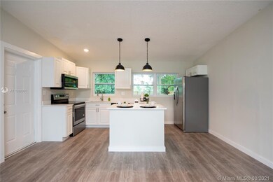 350 17th St NE, Winter Haven, FL 33881 - photo 5