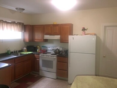 1 Kingsbury St, Worcester, MA 01610 - photo 3