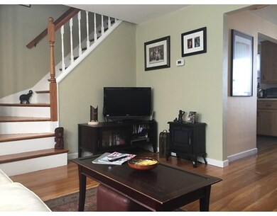 232-B Quincy Shore Dr unit B, Quincy, MA 02171 - photo 4