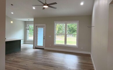 143 NW Geranium Ct, Lake City, FL 32055 - photo 5