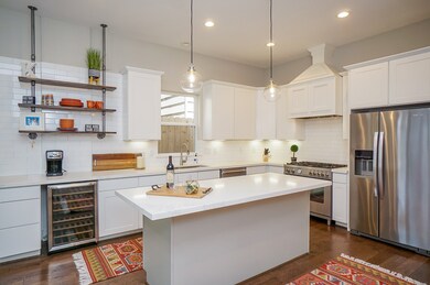 4209 Koehler St unit B, Houston, TX 77007 - photo 4