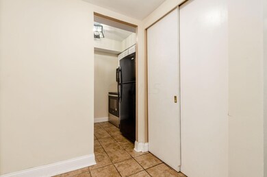 249 E Kossuth St unit D, Columbus, OH 43206 - photo 4