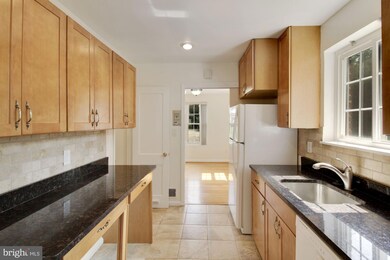 10904 Stillwater Ave, Kensington, MD 20895 - photo 7