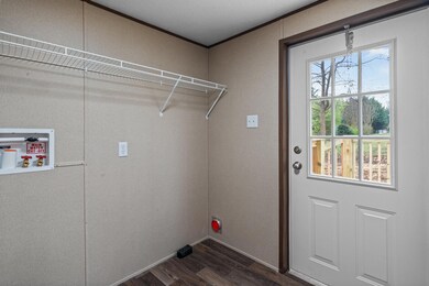 109 Arbor Dr unit 125, Statesville, NC 28677 - photo 6