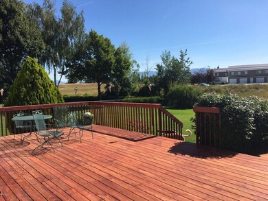 arbour deck
