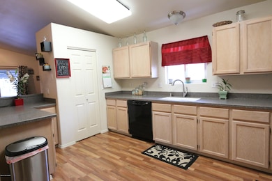 3612 Reflection Dr, Anchorage, AK 99504 - photo 7