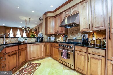 2331 Boston St unit 4, Baltimore, MD 21224 - photo 2