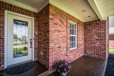 7402 Apple Mill Dr, Louisville, KY 40228 - photo 4