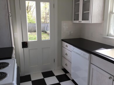 720 Hickory St, Niles, MI 49120 - photo 6