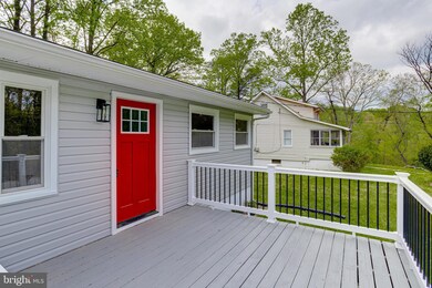 225 11th Ave NW, Glen Burnie, MD 21061 - photo 2