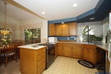 1115 Cayuse Cir SE, Salem, OR 97306 - photo 5