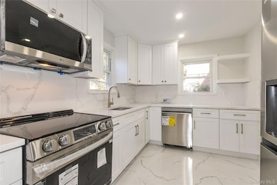 251-05 51st Ave, Little Neck, NY 11362 - photo 7