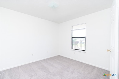 142 Wolf Rd unit B, Copperas Cove, TX 76522 - photo 6