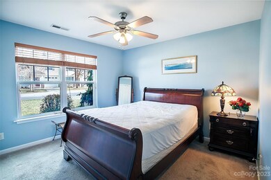 26 Loftin St unit O2, Weaverville, NC 28787 - photo 7