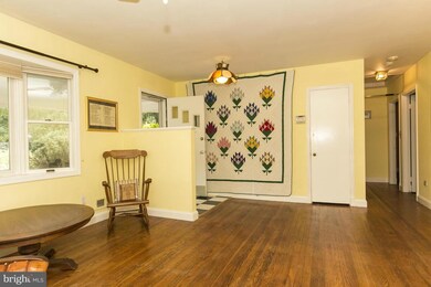 507 Cockeys Mill Rd, Reisterstown, MD 21136 - photo 2