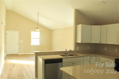 1410 Southridge St unit 6, Shelby, NC 28152 - photo 6