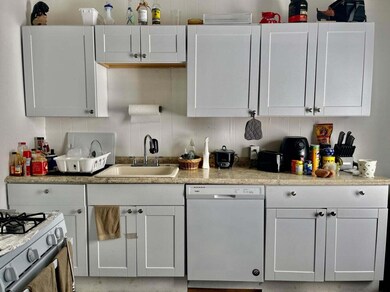 16 Gilman St, Portland, ME 04102 - photo 6