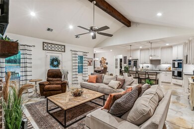 359 Kendall Cir, Weatherford, TX 76088 - photo 6