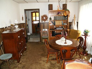 734 Chestnut St, Emmaus, PA 18049 - photo 6