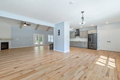 21 Serenity Dr, Uxbridge, MA 01569 - photo 5