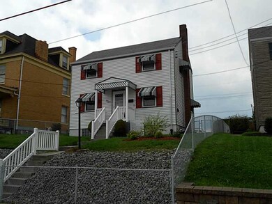 412 Augusta St, Pittsburgh, PA 15211 - photo 2