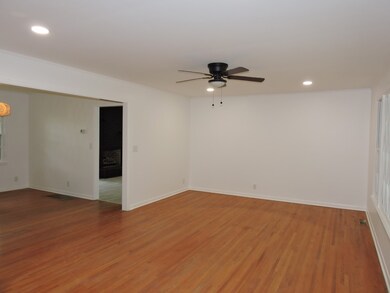 180 Dogwood Dr, Manchester, TN 37355 - photo 6